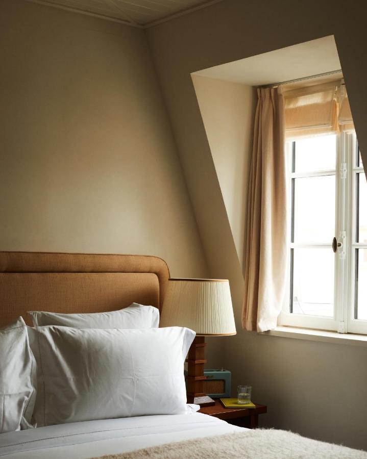 Chateau Voltaire Hotel Parijs